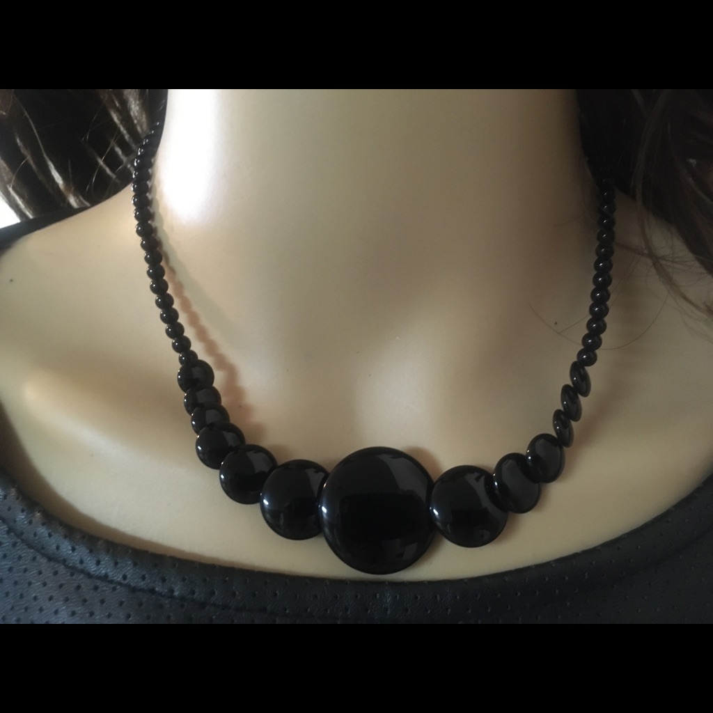 Genuine Black Onyx Circles Beads Strand Necklace 30$